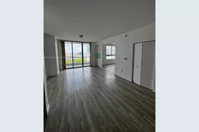 90 SW 3rd St #1407, Miami, FL 33130 - Photo 5