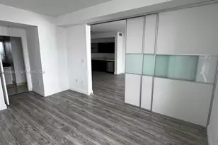 90 SW 3rd St, Miami, FL 33130 - Photo 11