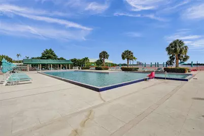 300 Bayview Dr #PH10, Sunny Isles Beach, FL 33160 - Photo 23