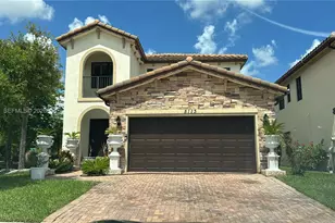 5113 NW 52nd St, Tamarac, FL 33319 - Photo 1