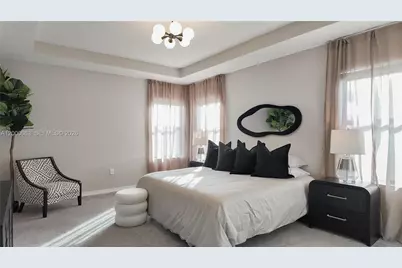 8108 NW 78th St, Tamarac, FL 33321 - Photo 9