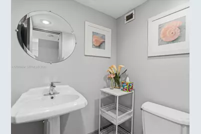 1228 West Ave #1506, Miami Beach, FL 33139 - Photo 15