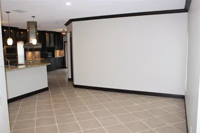 1325 NW 192nd Ter #1325, Pembroke Pines, FL 33029 - Photo 23