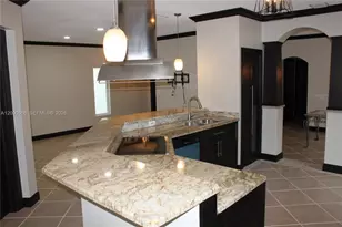 1325 NW 192nd Terrace, Pembroke Pines, FL 33029 - Photo 3