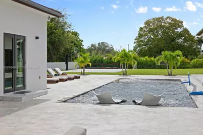 80 NW 129th Ave, Miami, FL 33182 - Photo 27