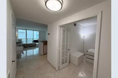 17555 Atlantic Blvd #1103, Sunny Isles Beach, FL 33160 - Photo 5