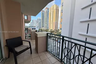 17555 Atlantic Blvd, Sunny Isles Beach, FL 33160 - Photo 11