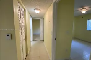 3670 N 56th Ave, Hollywood, FL 33021 - Photo 9