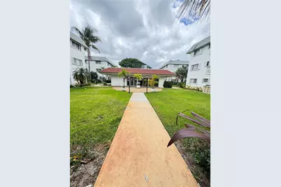15201 NE 6th Ave #C304, Miami, FL 33162 - Photo 13
