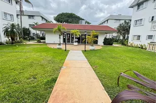 15201 NE 6th Ave, Miami, FL 33162 - Photo 13