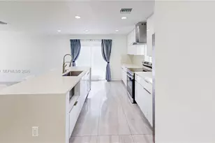 1886 NW 68th St, Miami, FL 33147 - Photo 15