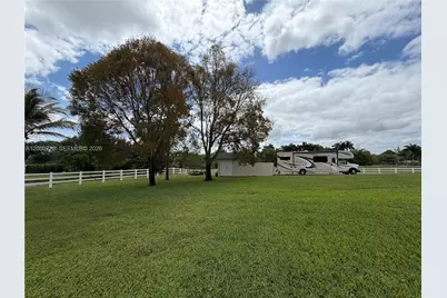 4810 SW 198th Ter, Southwest Ranches, FL 33332 - Photo 33