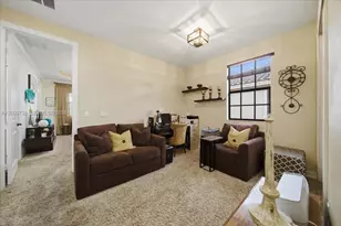 110 E Riverwalk Cir E, Plantation, FL 33325 - Photo 21