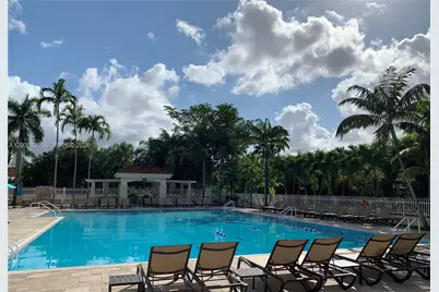 4530 NW 102nd Ct, Doral, FL 33178 - Photo 15