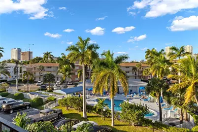 455 Paradise Isle Blvd #402, Hallandale Beach, FL 33009 - Photo 21