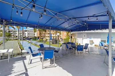 455 Paradise Isle Blvd #402, Hallandale Beach, FL 33009 - Photo 53