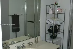 480 NW 76th Ave, Margate, FL 33063 - Photo 7