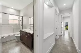 552 Palm Dr, Hallandale Beach, FL 33009 - Photo 51