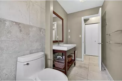 1519 Drexel Ave #201 + DEN, Miami Beach, FL 33139 - Photo 33
