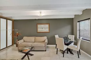 1519 Drexel Ave, Miami Beach, FL 33139 - Photo 11