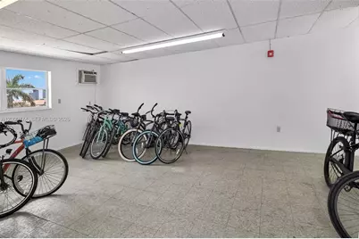 1519 Drexel Ave #201 + DEN, Miami Beach, FL 33139 - Photo 47