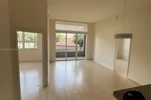 19501 W Country Club Dr, Aventura, FL 33180 - Photo 7