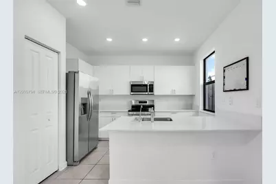 23077 SW 129th Pl, Miami, FL 33170 - Photo 9