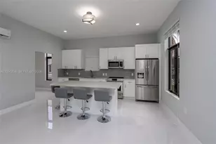 5126 SW 57th Ave, Miami, FL 33155 - Photo 9