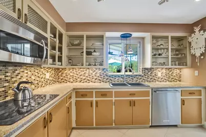 417 NE 29th St, Wilton Manors, FL 33334 - Photo 41