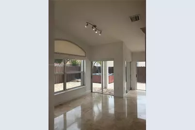 11303 NW 58th Ter #., Doral, FL 33178 - Photo 5