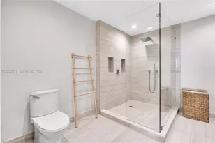 3029 NE 188th St, Aventura, FL 33180 - Photo 9