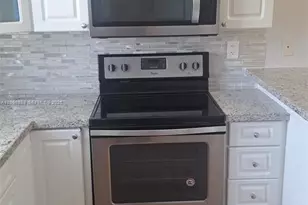 2415 Lincoln St, Hollywood, FL 33020 - Photo 3