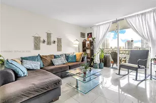 600 Three Islands Boulevard, Hallandale Beach, FL 33009 - Photo 5