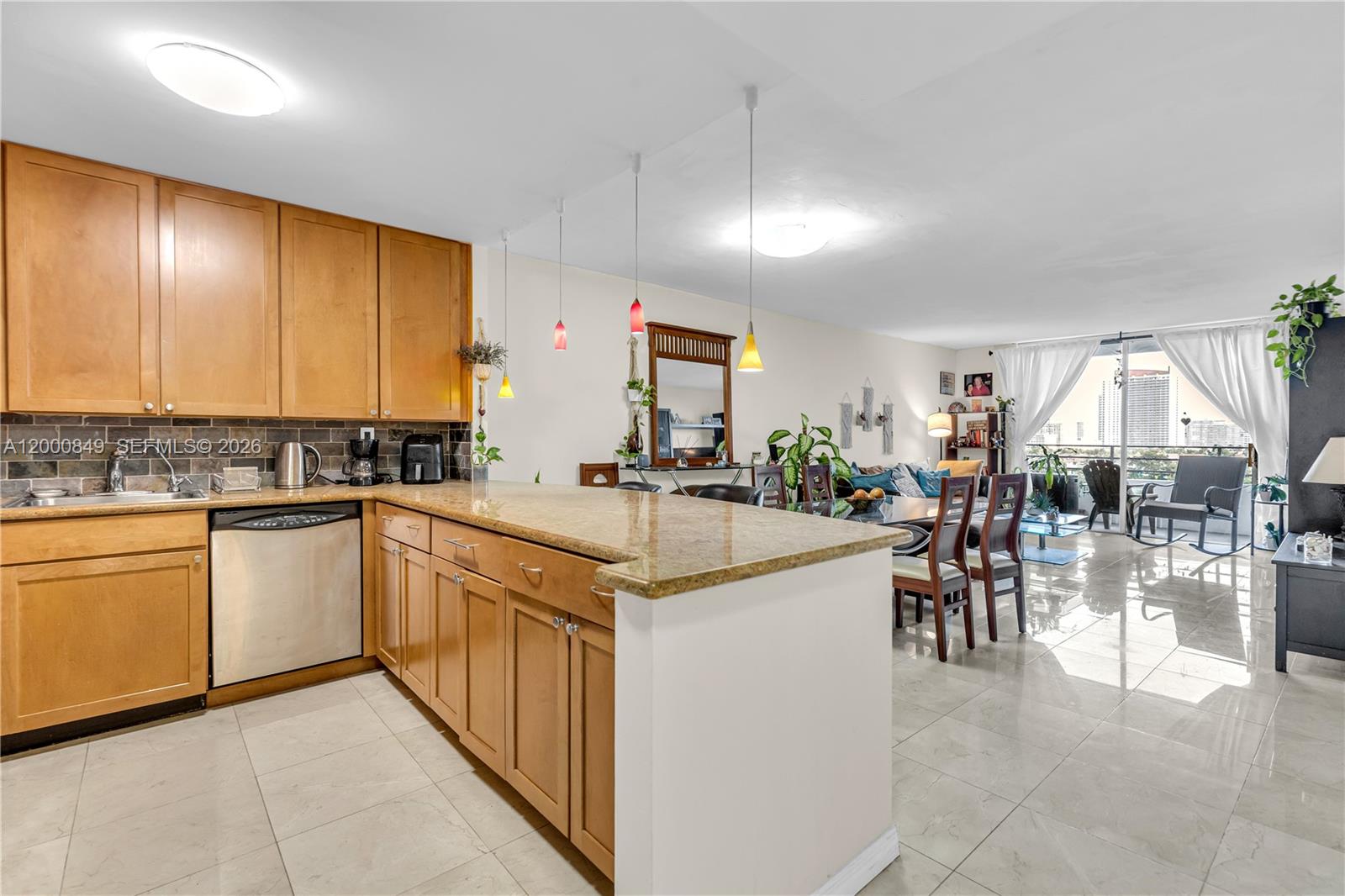 600 Three Islands Boulevard #618 - 600 Three Islands Boulevard #618, Hallandale Beach, FL 33009 Luxury Property | Jose Angel Pina