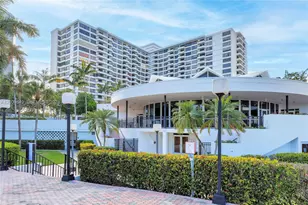 600 Three Islands Boulevard, Hallandale Beach, FL 33009 - Photo 29