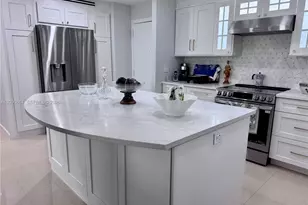 10850 N Kendall Dr, Miami, FL 33176 - Photo 7