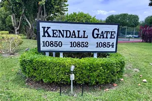 10850 N Kendall Dr, Miami, FL 33176 - Photo 1