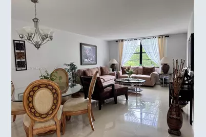 10850 N Kendall Dr #414, Miami, FL 33176 - Photo 3