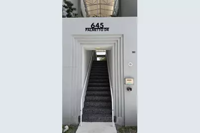 645 Palmetto Dr #12, Miami Springs, FL 33166 - Photo 1