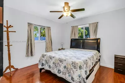 1301 N 74th Ter, Hollywood, FL 33024 - Photo 5