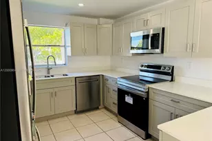 6970 SW 110th Pl, Miami, FL 33173 - Photo 13