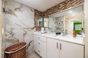 7535 Trent Dr, Tamarac, FL 33321 - Photo 19