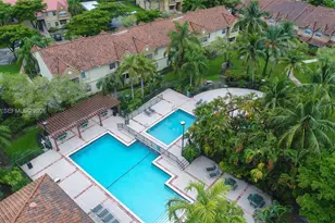 18304 NW 68th Ave, Hialeah, FL 33015 - Photo 29