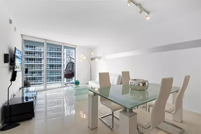 475 Brickell Ave #2611, Miami, FL 33131 - Photo 9