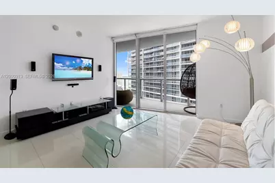 475 Brickell Ave #2611, Miami, FL 33131 - Photo 11