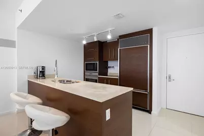 475 Brickell Ave #2611, Miami, FL 33131 - Photo 5