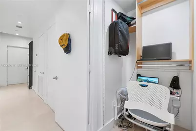 6000 Collins Ave #527, Miami Beach, FL 33140 - Photo 13