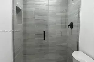 6820 SW 5th St, Miami, FL 33144 - Photo 7