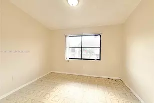 5575 W 26th Ct, Hialeah, FL 33016 - Photo 39