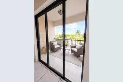 5575 W 26th Court #203, Hialeah, FL 33016 - Photo 11